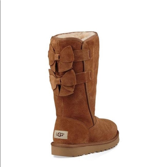 allegra bow ii uggs